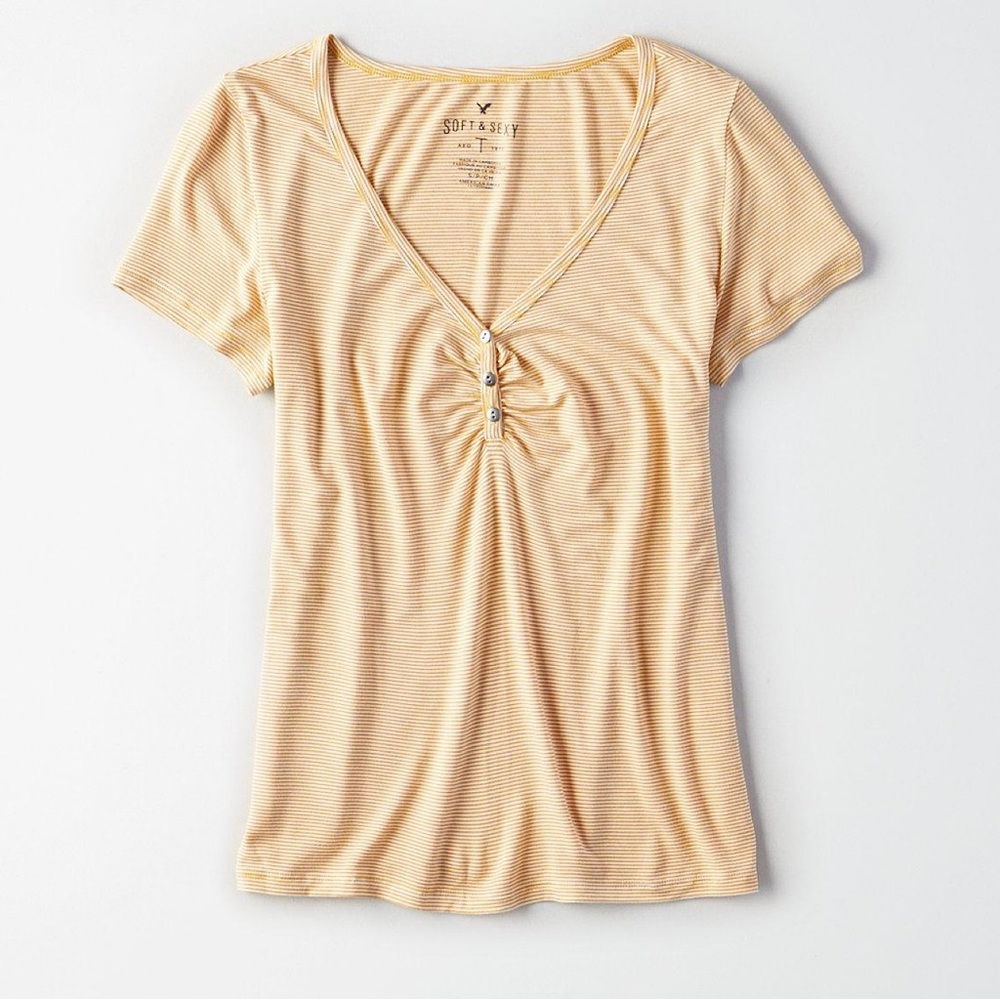 AE Soft & Sexy Fitted Henley T-Shirt. Size small.